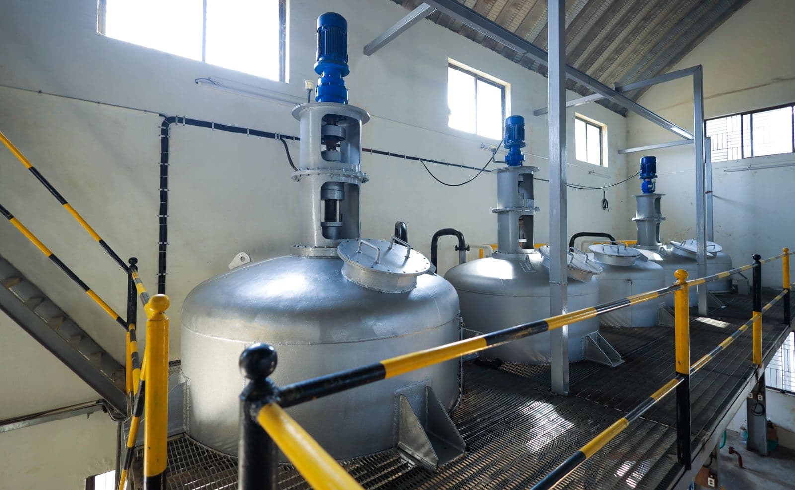Blending vessels inside NISSANOL factory